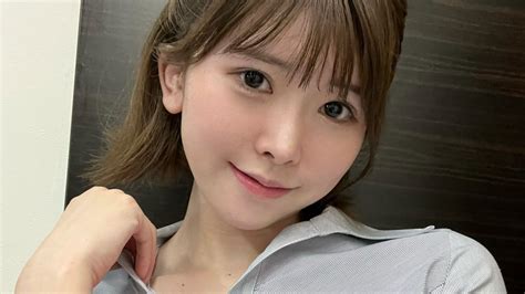 Find many great new & used options and get the best deals for JAPANESE AV IDOL ASUMI MIRAI 1st photo collection "Asumi Mi Zukan" at the best online prices at eBay! Free shipping for many products!